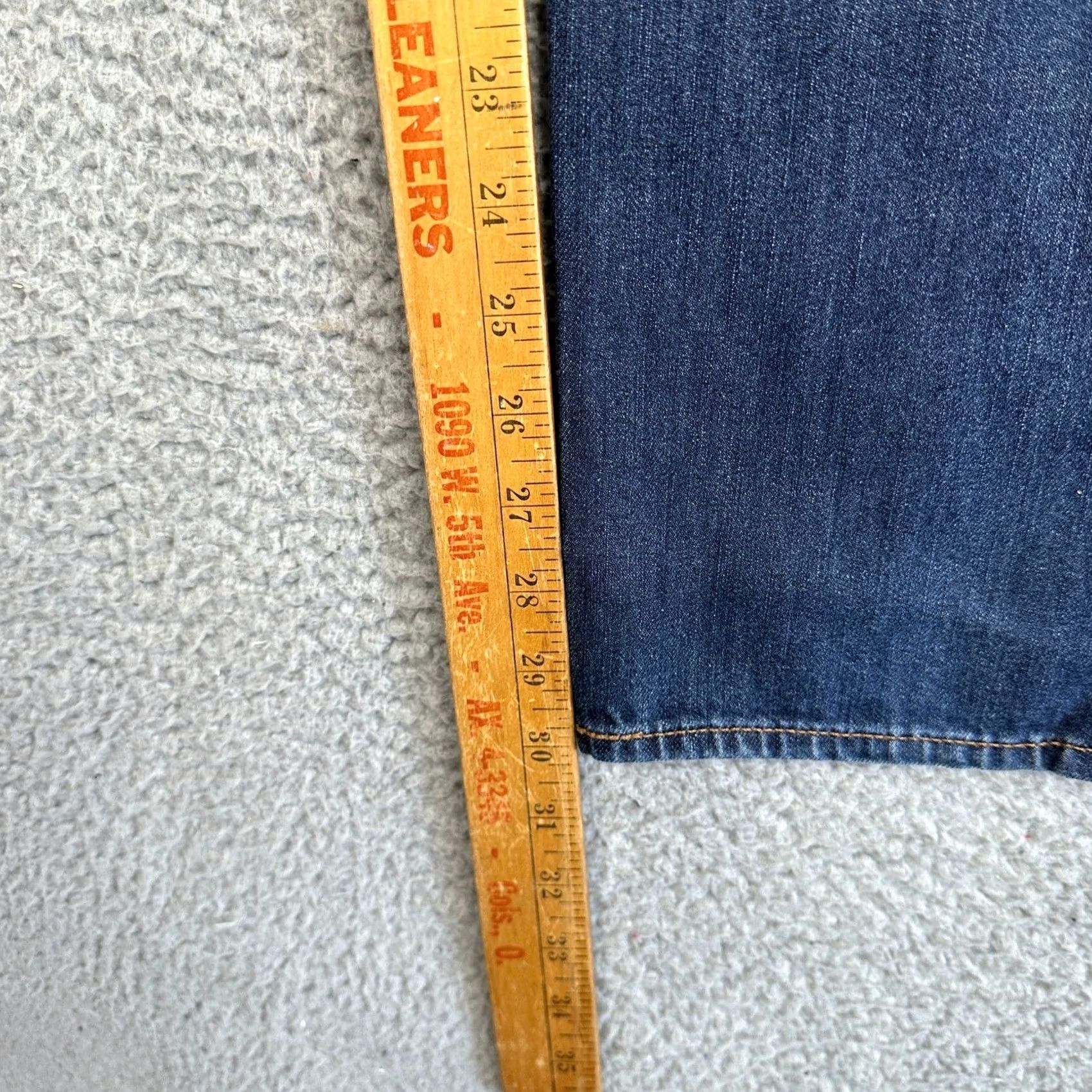 Levi's Levi's 541 Athletic Taper Jeans Mens 40x30 Blue Medium Wash 5-Pocket Denim Stretch EUC Size US 40 / EU 56 - 7 Thumbnail