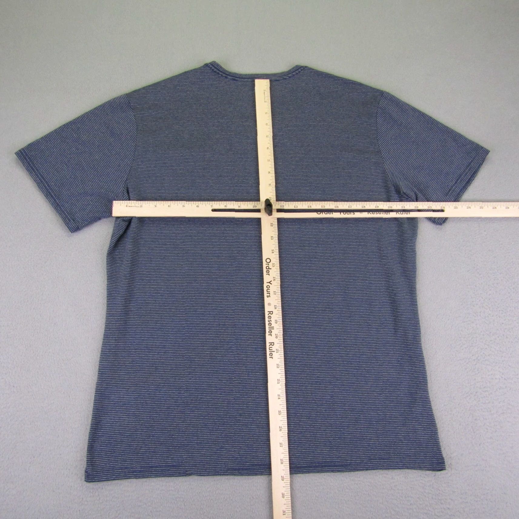 Vintage 01.Algo Shirt XL Blue Men V-Neck UV SPF 40 Moisture Wicking T-Shirt Short Sleeve Performance Size US XL / EU 56 / 4 - 5 Thumbnail