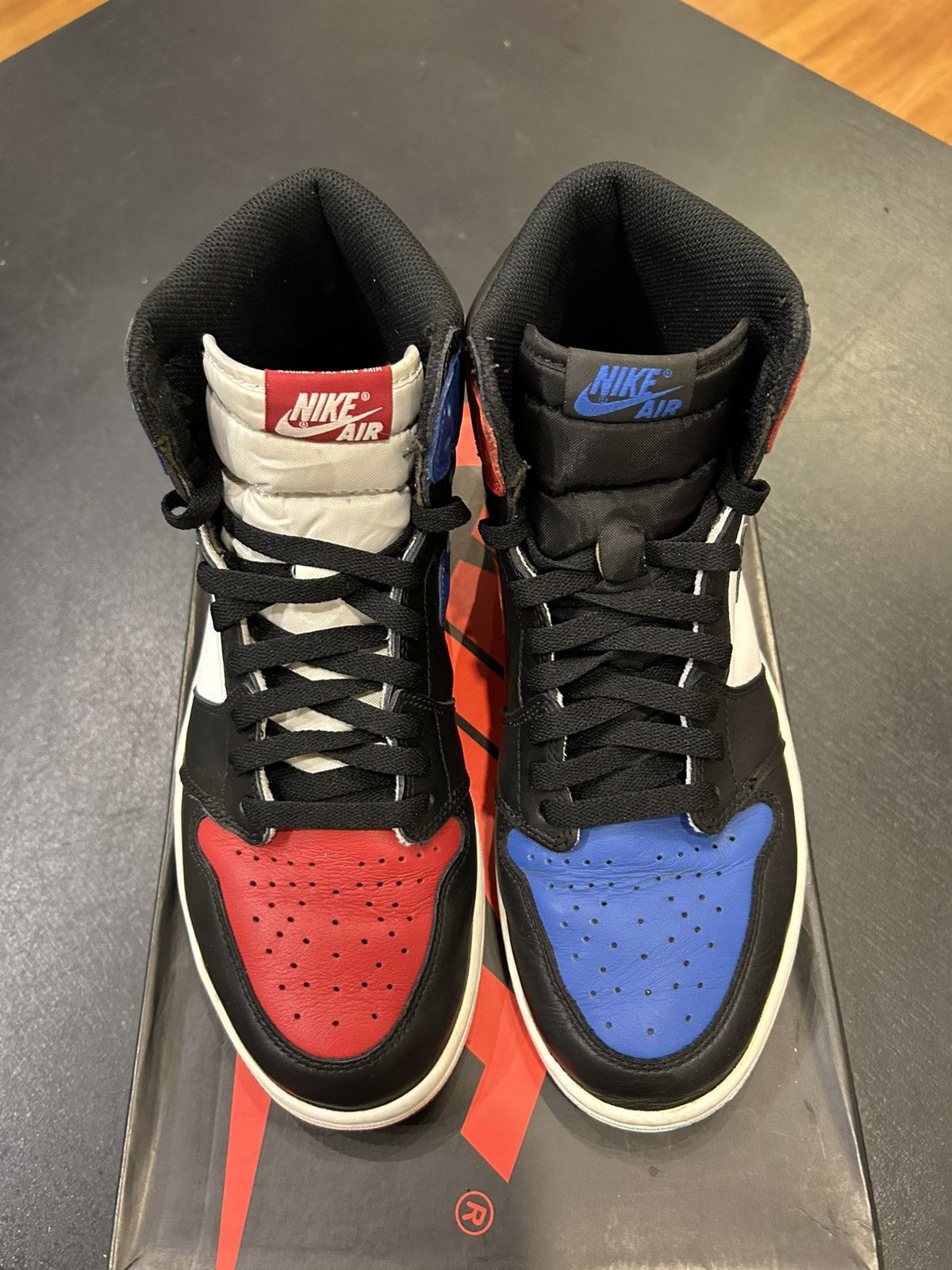 Jordan Brand Jordan 1 Retro High ‘Top 3’ Size US 10.5 / EU 43-44 - 4 Thumbnail