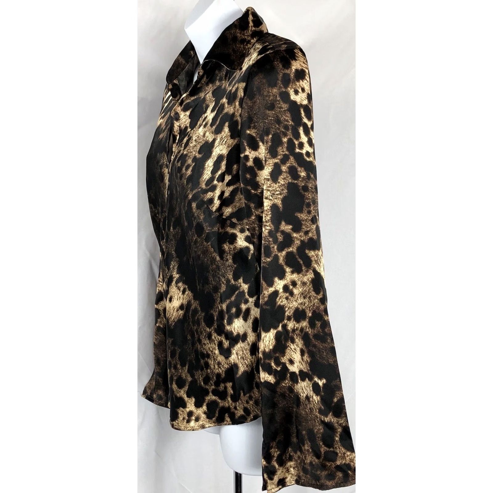 Vintage VINTAGE Giorgio Fiorlini Satin top S leopard cheetah flare long sleeve whimsigoth Glam grunge 90s Womens Size S / US 4 / IT 40 - 2 Thumbnail