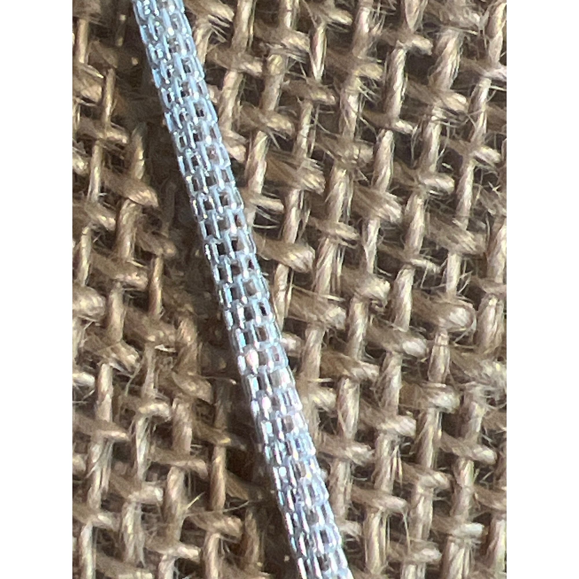 Other Silver Tone Mesh Chain Necklace Seahorse Pendant Rainbow Ena Size ONE SIZE - 3 Thumbnail