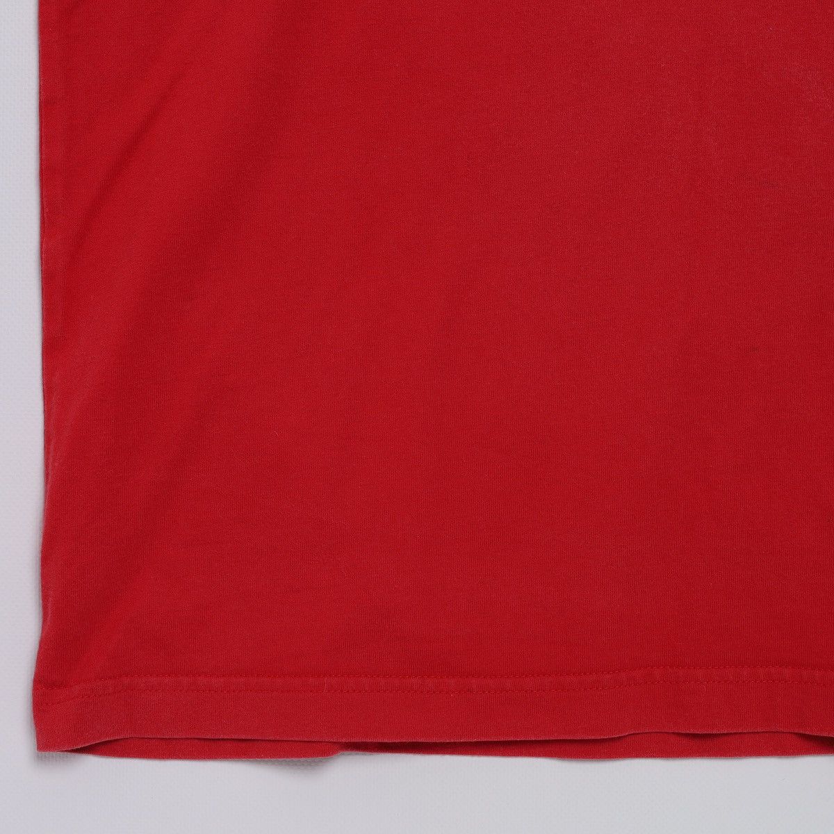 Adidas Vintage Adidas Bayern Munich Red Tee Size US M / EU 48-50 / 2 - 7 Thumbnail