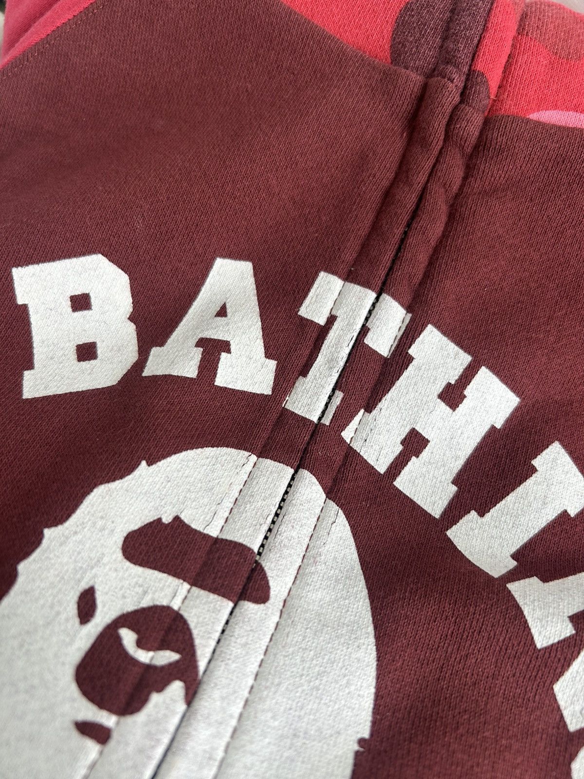Bape RARE OG 2006 A BATHING APE RED CAMO COLLEGE LOGO FULLZIP Size US M / EU 48-50 / 2 - 6 Thumbnail