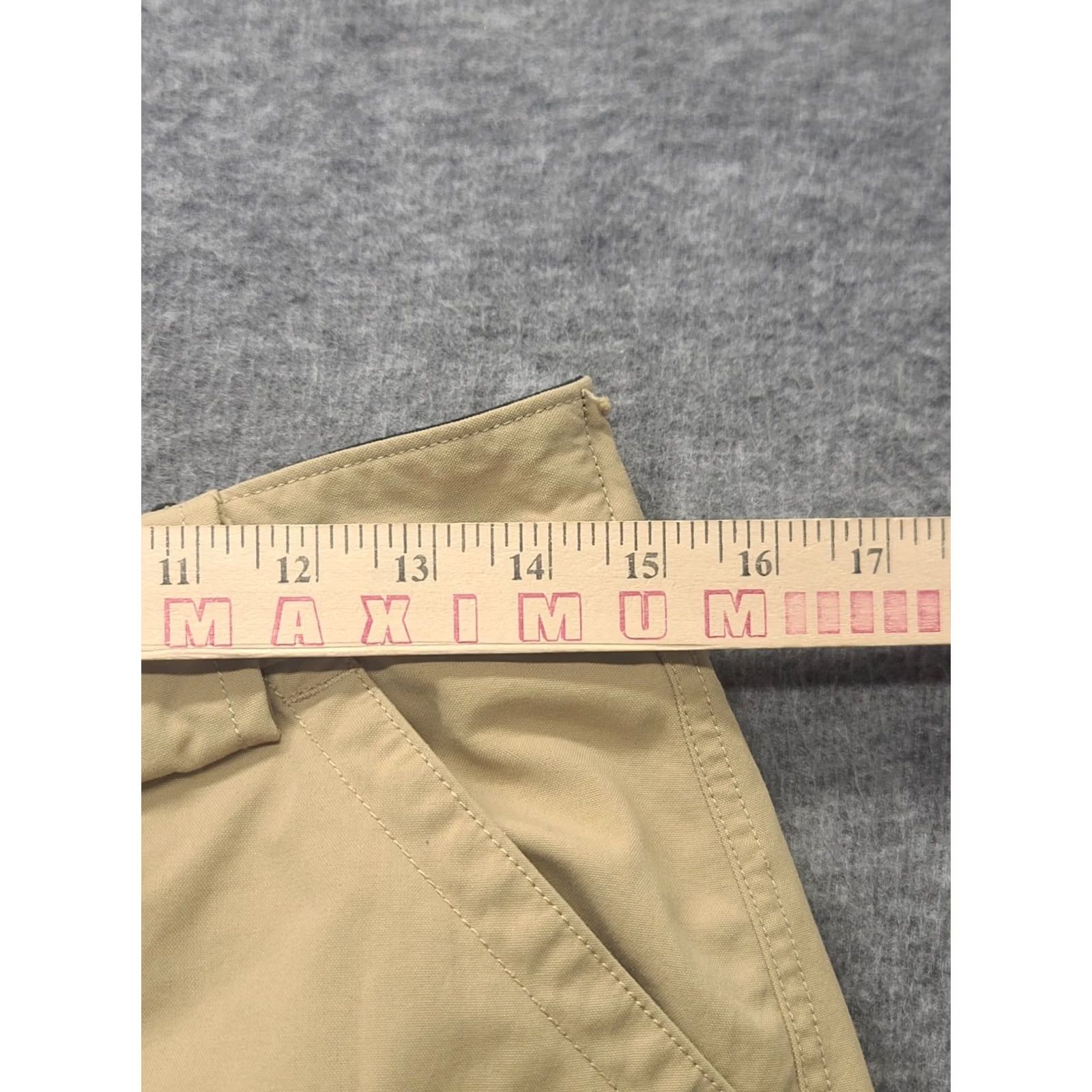 Vintage Duluth Trading Pants Womens M 28x32 Dry on the Fly Regular Fit Mid Rise Cargo Pants Beige Nylon Canvas with Pockets Size 32" / US 10 / IT 46 - 4 Thumbnail