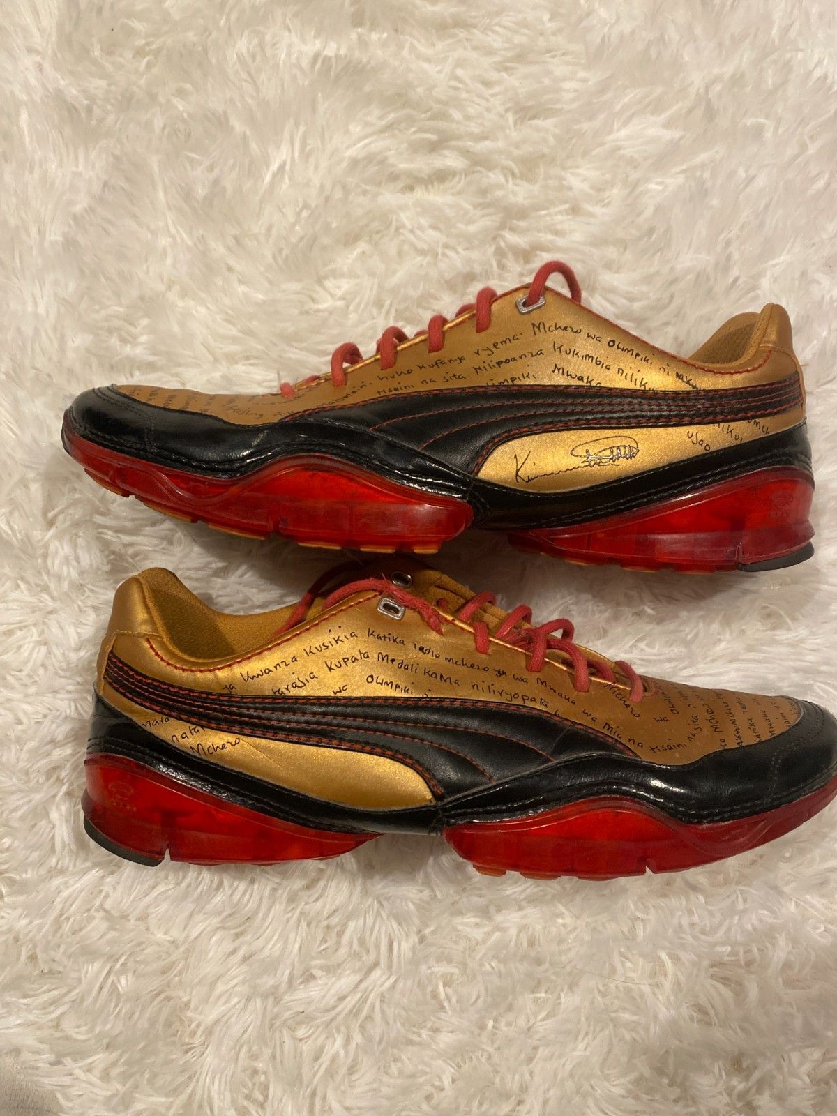 Puma Vintage 90s Y2K Uganda Puma Cell Meio Special Edition Size Size US 12 / EU 45 - 6 Thumbnail
