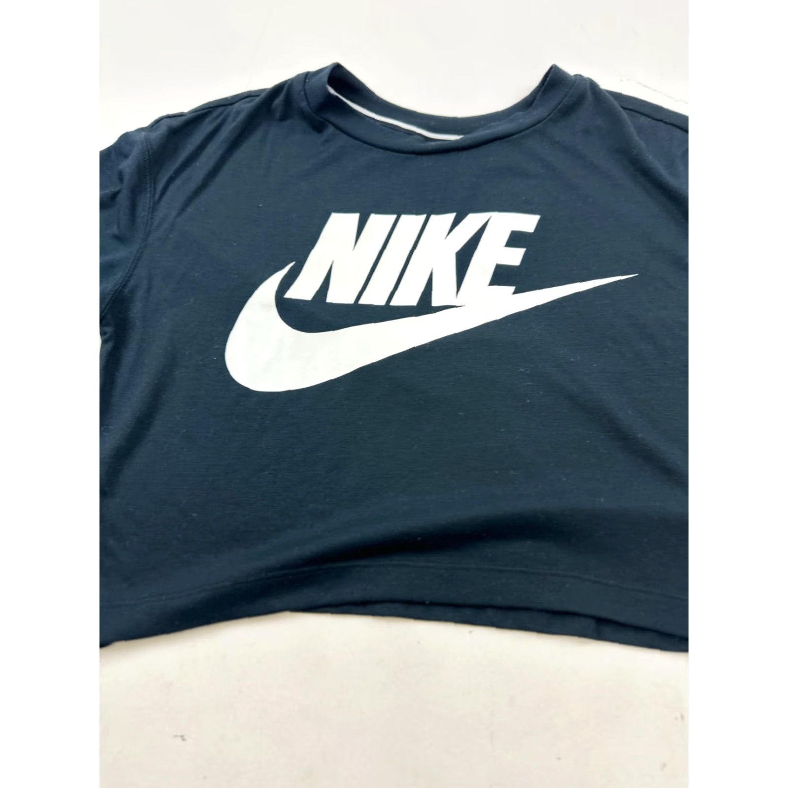Nike Nike Shirt Womens Small Black Spell Out Futura Essential Icon Crop BQ6838-010 Size S / US 4 / IT 40 - 2 Thumbnail
