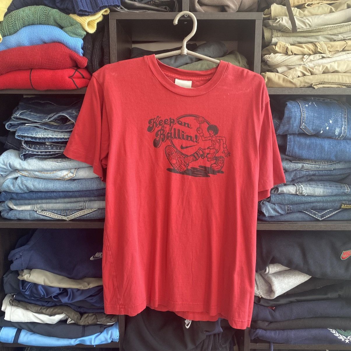Nike Vintage Nike Big Logo 90’s y2k streetwear graphic tee Size US M / EU 48-50 / 2 - 1 Thumbnail