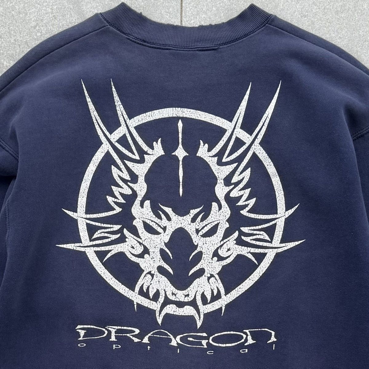 Vintage Vintage 90s Dragon Optical Skateboard Sun Faded Sweatshirt Size US L / EU 52-54 / 3 - 3 Thumbnail