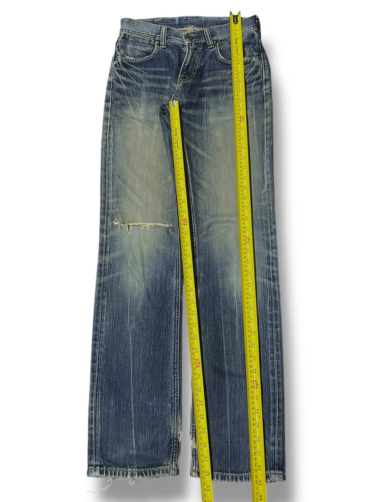 Wrangler Vintage Y2K Wrangler - Faded Mud Wash, Distressed Denim Size US 29 - 14 Thumbnail