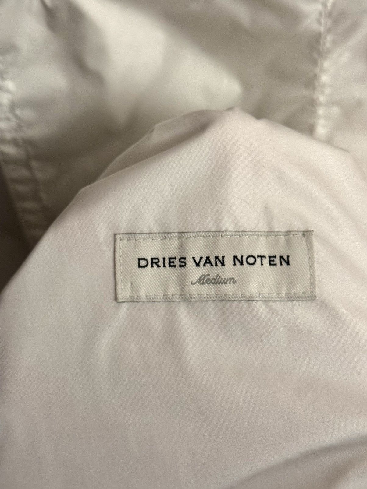 Dries Van Noten dries van noten asymmetrical white rain coat M Size US M / EU 48-50 / 2 - 2 Thumbnail