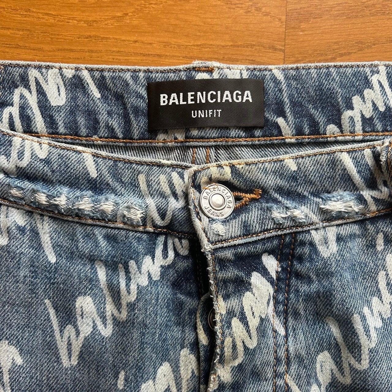 Balenciaga BALENCIAGA All Over Logo Baggy Jeans Size US 34 / EU 50 - 6 Thumbnail