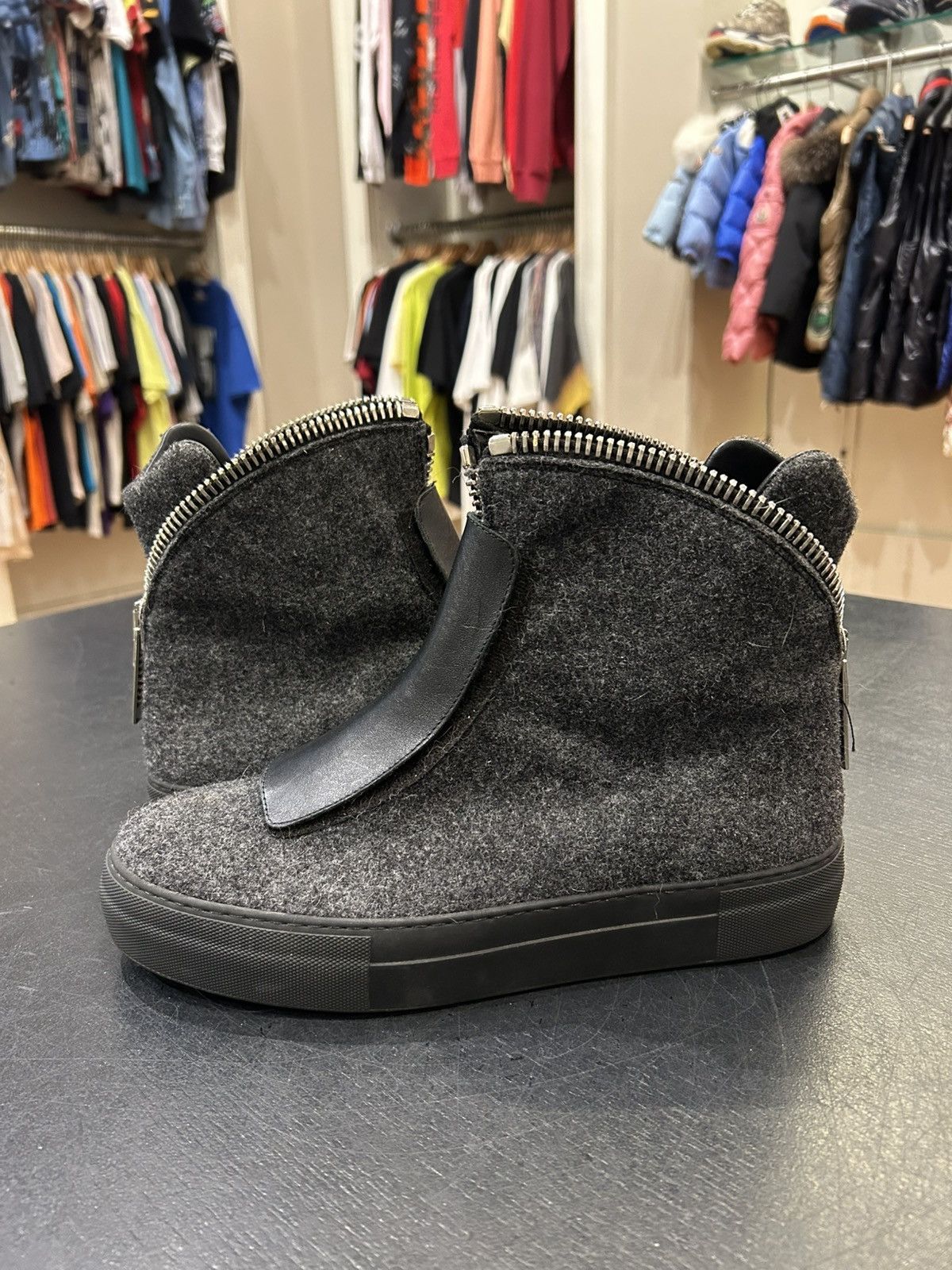 Armani Armani Wool Zip Up Sneaker Size US 8 / EU 41 - 1 Thumbnail