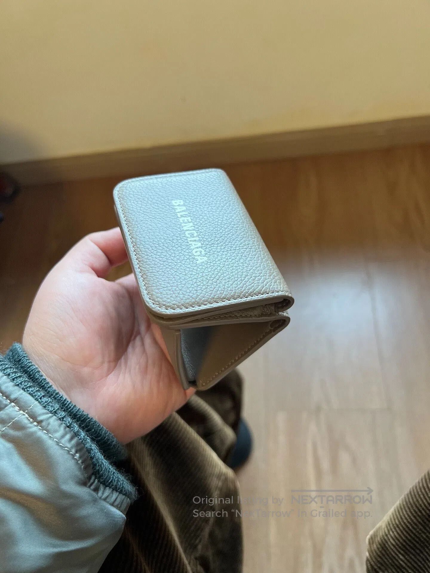 Balenciaga Balenciaga Gray Mini Wallet with Logo. Size ONE SIZE - 9 Thumbnail
