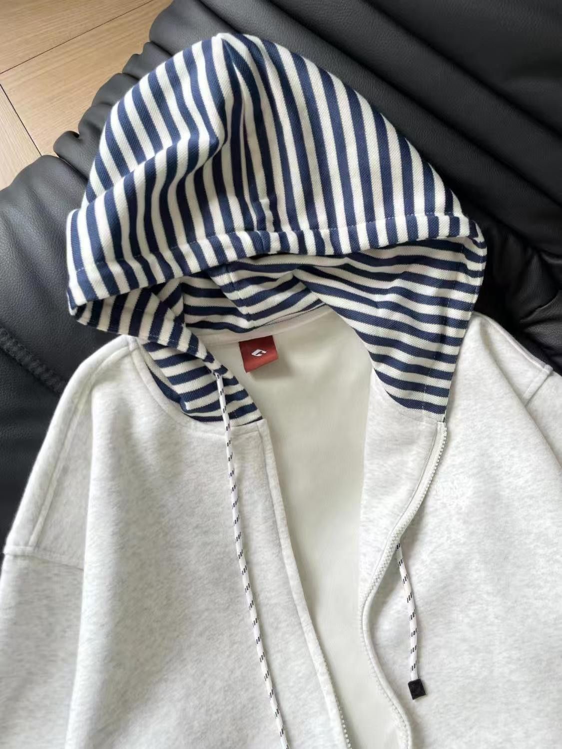 Vintage Striped Lined Zip-Up Hoodie Size US M / EU 48-50 / 2 - 3 Thumbnail