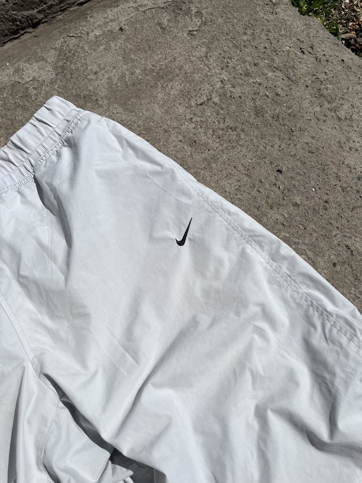 Nike 🌫️NIKE FLIGHT VINTAGE PARACHUTE NYLON PANTS Size US 33 - 4 Thumbnail