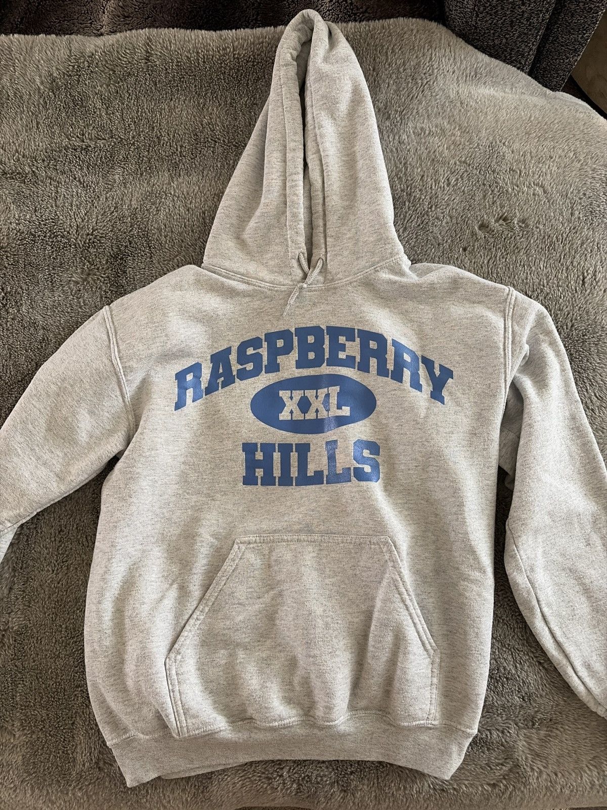 The GV Gallery OG Raspberry Hills Hoodie Size US S / EU 44-46 / 1 - 3 Thumbnail