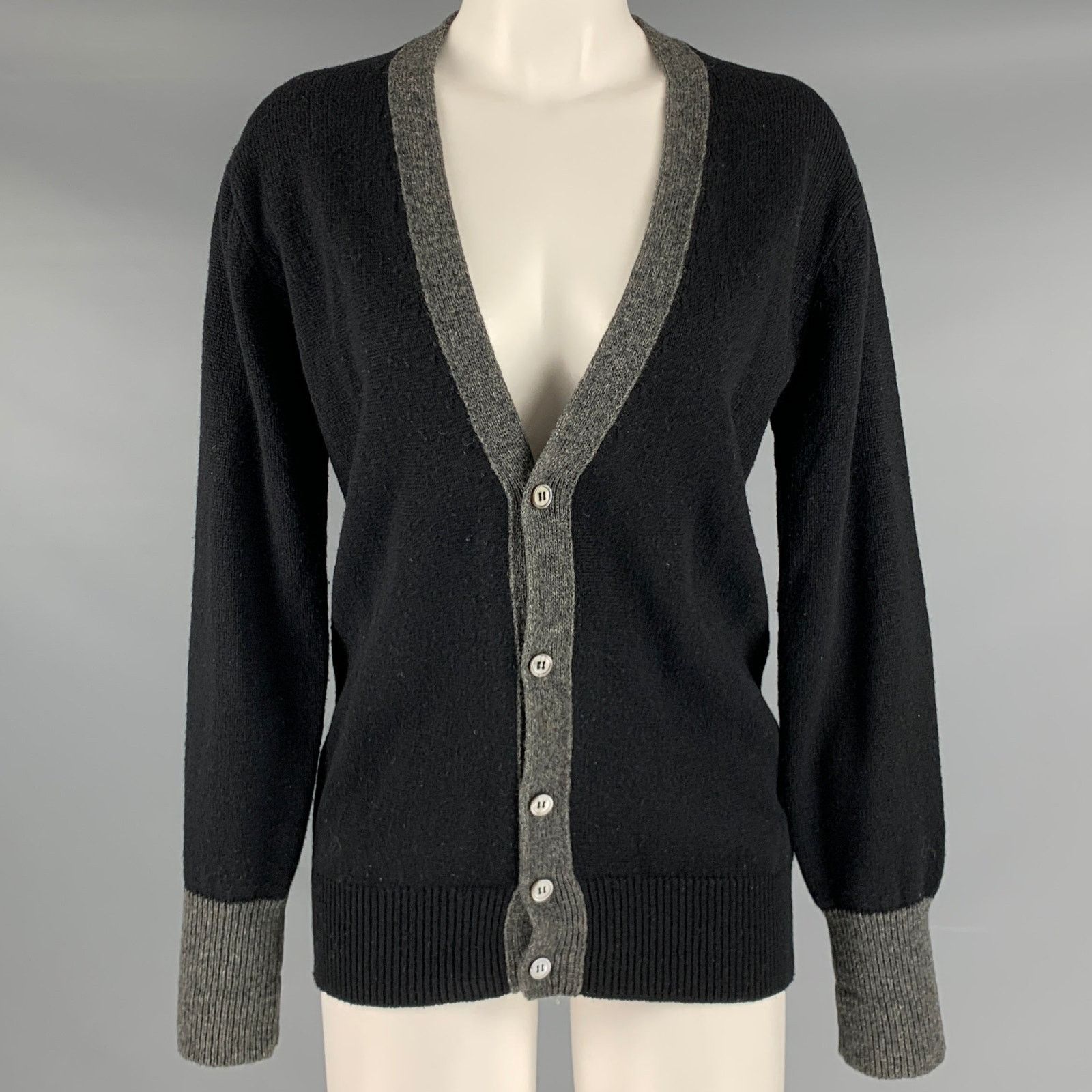 Comme des Garcons 1980s Size S Black Grey Wool Knit Buttoned Cardigan Size S / US 4 / IT 40 - 1 Thumbnail