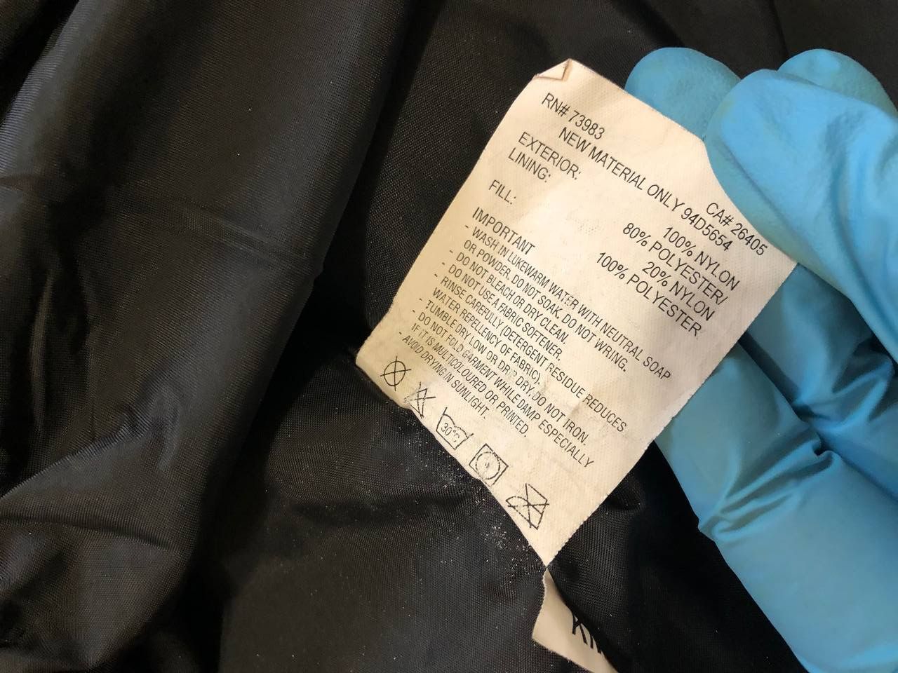 Helly Hansen Vintage Helly Hansen Waterproof Ski Light Jacket Size S Size US S / EU 44-46 / 1 - 4 Thumbnail
