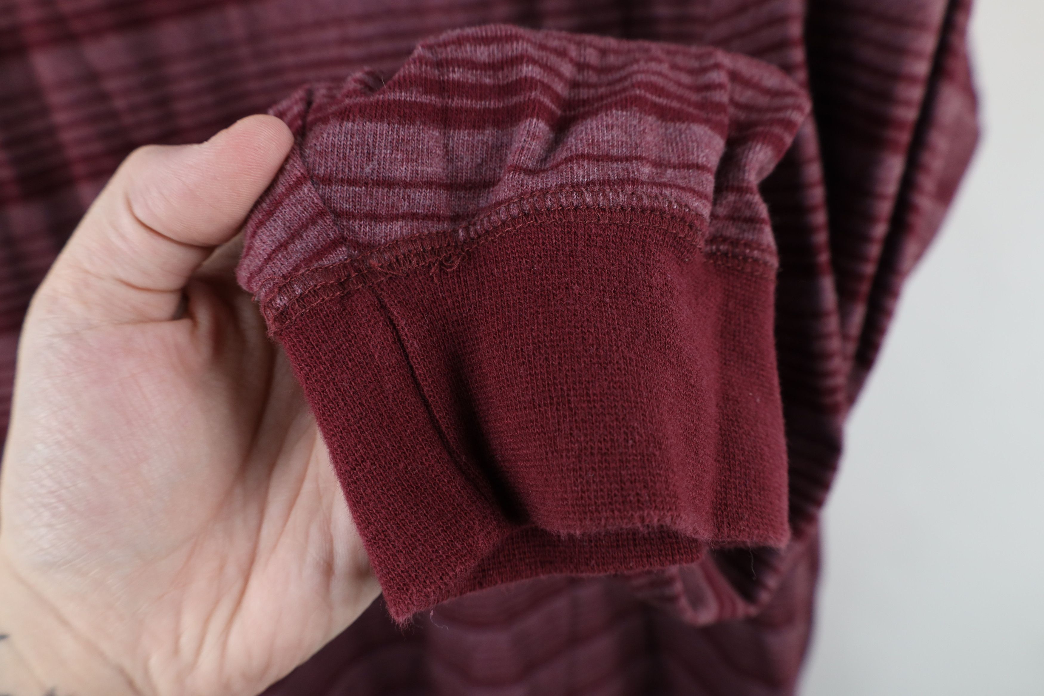 Levi's × Vintage Vintage 90s Levis Striped Long Sleeve Henley T-Shirt Red USA Size US XL / EU 56 / 4 - 8 Thumbnail