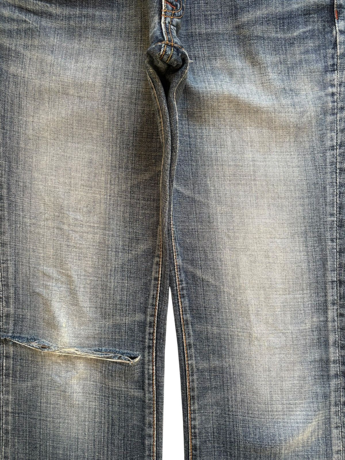 Japanese Brand Vintage Japanese Brand Faded Distressed Rip Flare Jeans Size US 30 / EU 46 - 5 Thumbnail