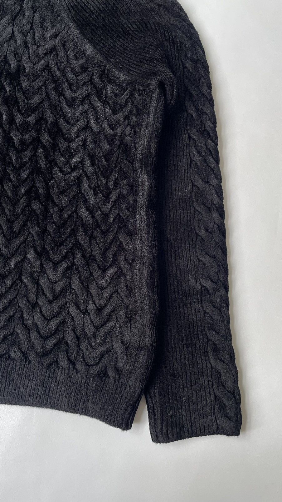 Haider Ackermann Black Chenile Chevron Velvet Sweater Size US S / EU 44-46 / 1 - 8 Thumbnail