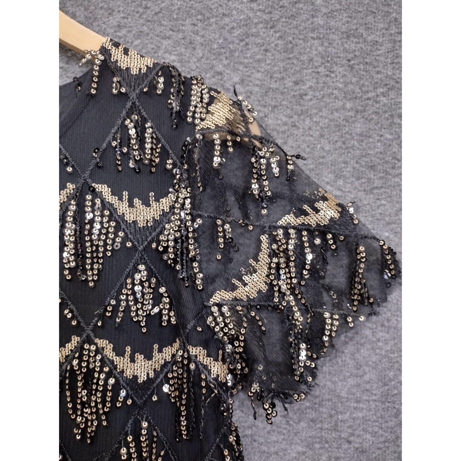 Vintage VVM Curve Dress Women's XS Black Gold Sequin Short Sleeve Flapper Dress Size 26" / US 2 / IT 38 - 7 Thumbnail