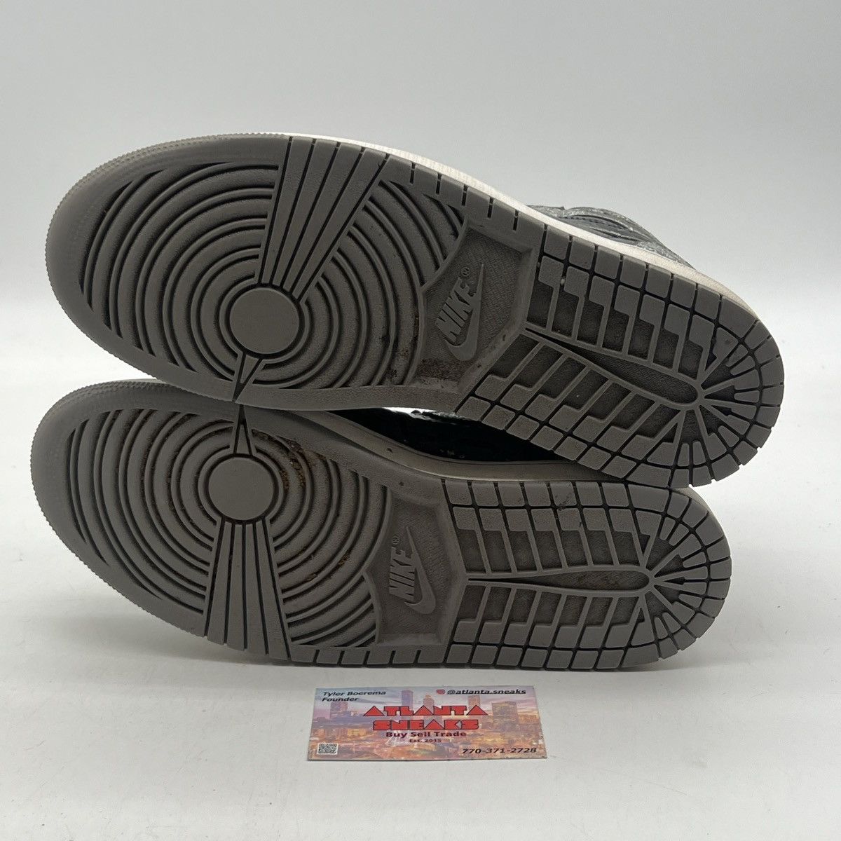 Nike Air Jordan 1 high rebellionaire Size US 9.5 / EU 42-43 - 7 Thumbnail