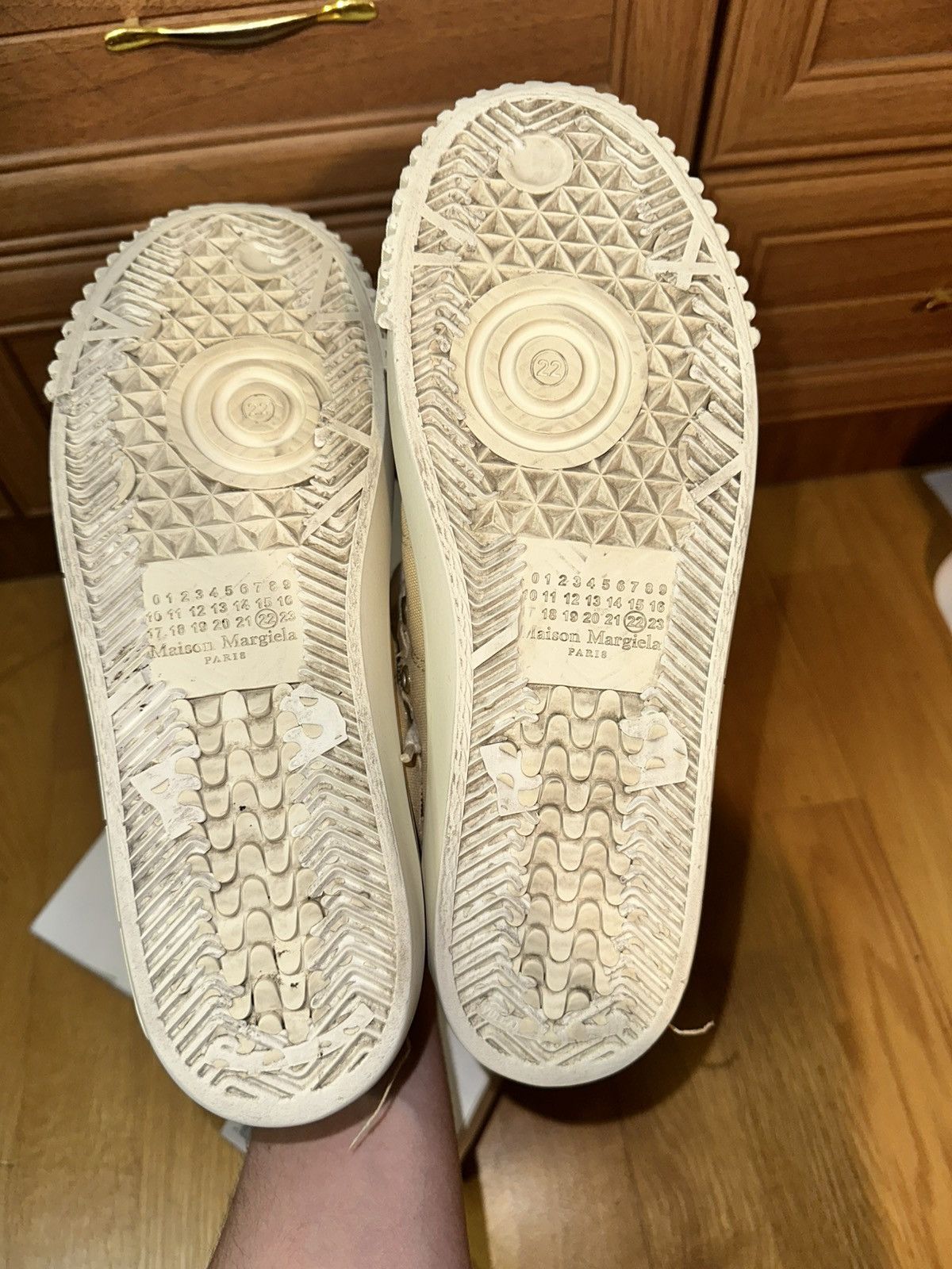 Maison Margiela Maison Margiela Evolution Low Distressed Sneakers Beige Size US 8 / EU 41 - 5 Thumbnail