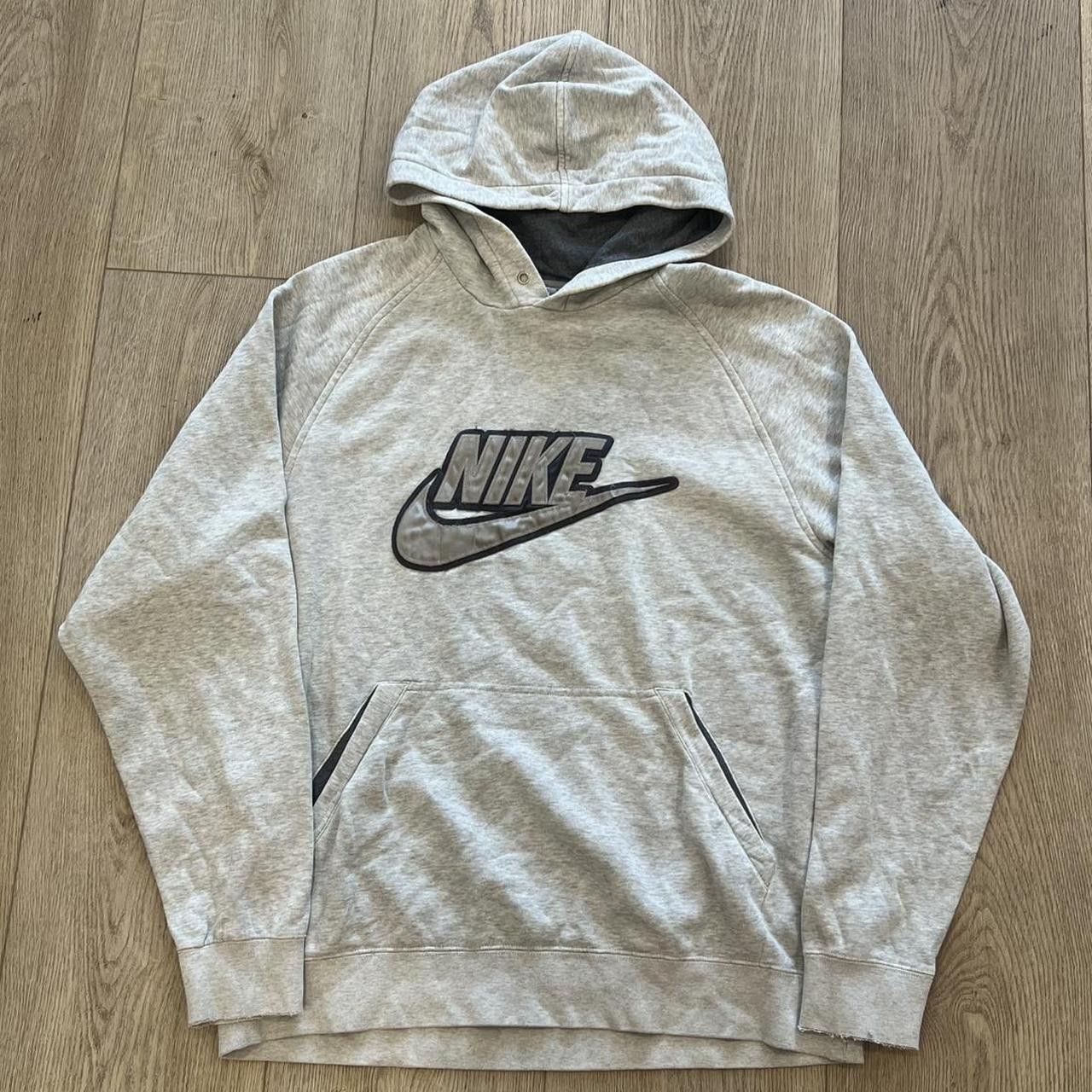 Nike Vintage Nike Gray Hoodie Sweatshirt Pullover Gray Tag Swoosh Size US XL / EU 56 / 4 - 2 Thumbnail