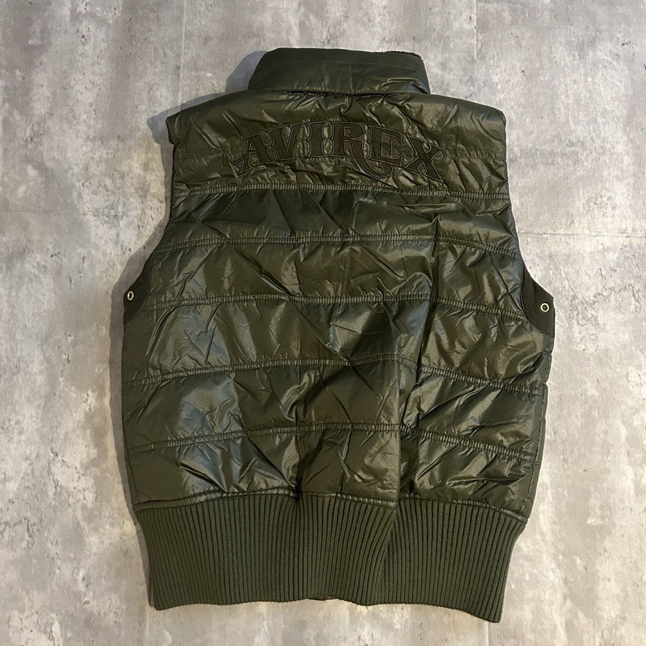 Avirex avirex embroidered army green puffer vest Size US L / EU 52-54 / 3 - 1 Thumbnail