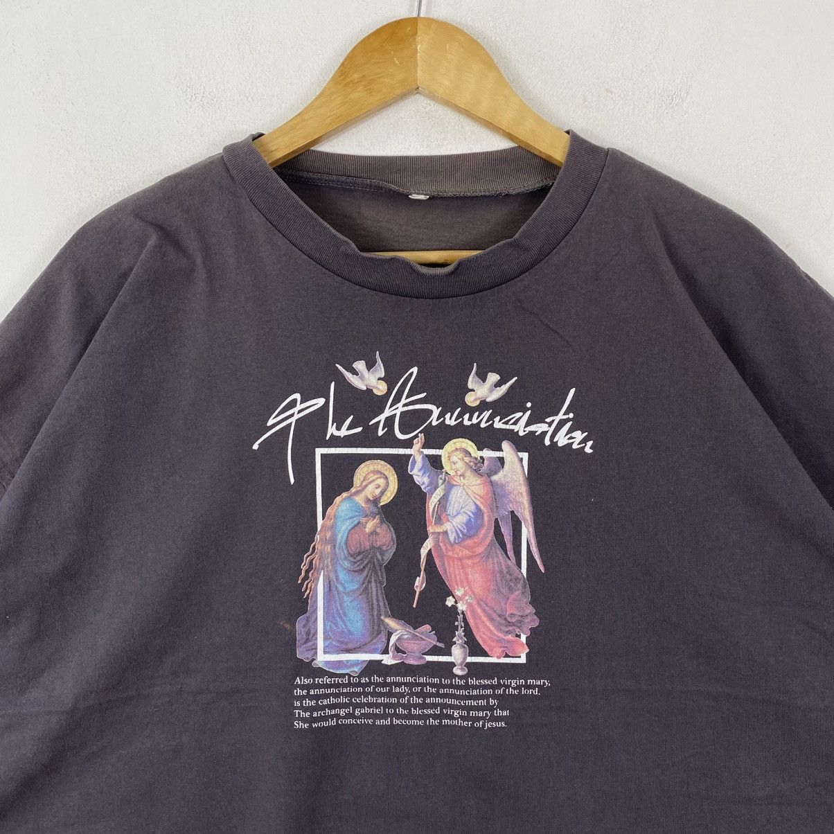 Japanese Brand Vintage Japan Annunciation Angel Mary Graphic Tee Grey XL Size US M / EU 48-50 / 2 - 5 Thumbnail