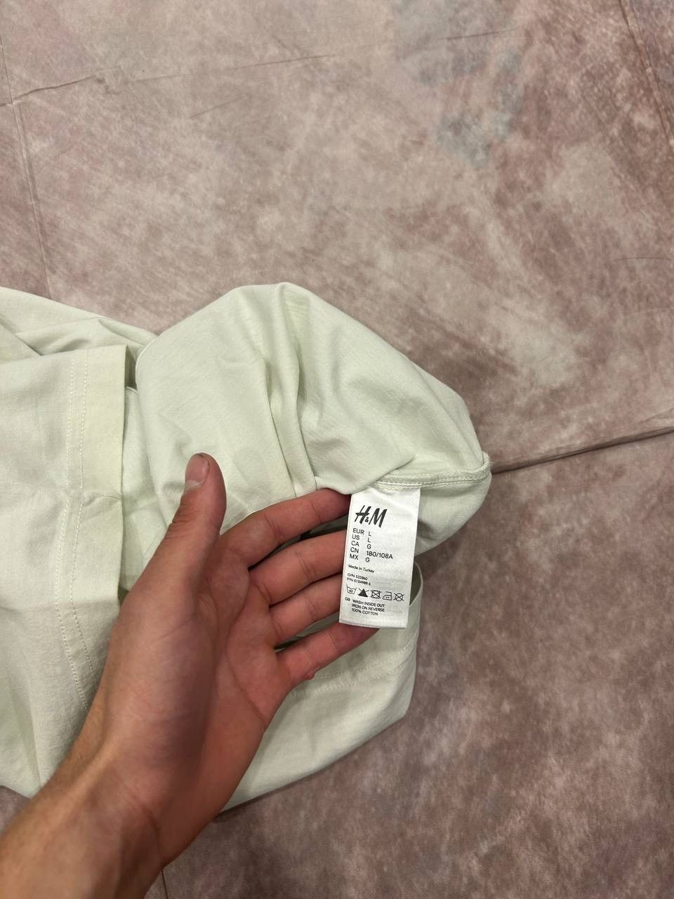 Maison Margiela Maison Margiela x H&M “Embellished T-Shirt” — Size M Size US M / EU 48-50 / 2 - 11 Thumbnail