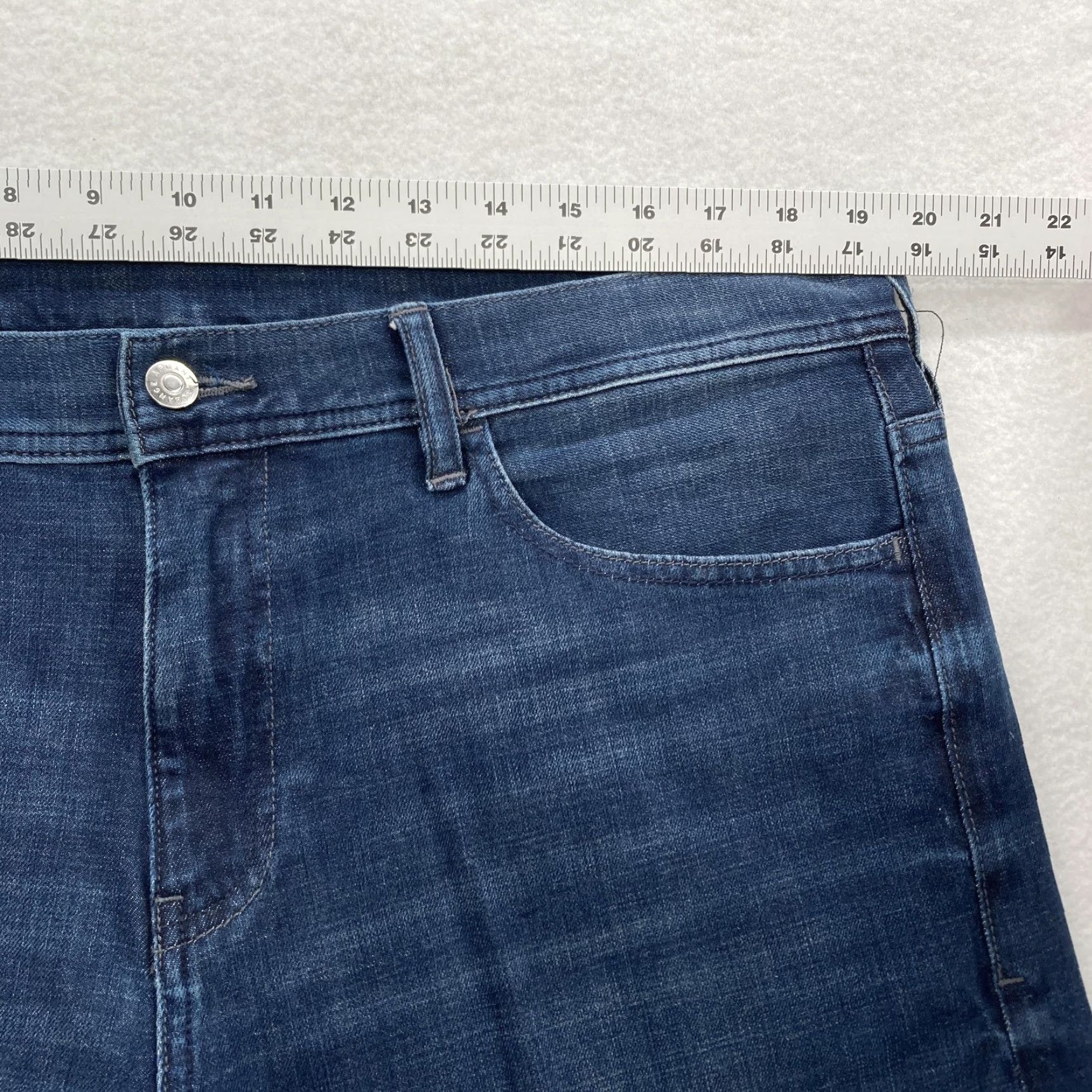 Armani Exchange Armani Exchange Jeans Mens 38 S/C Straight Fit Blue Denim Stretch Modern Classic Jeans Shirt? Size US 38 / EU 54 - 7 Thumbnail
