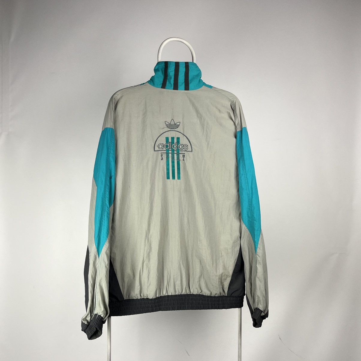 Adidas Adidas sport jacket vintage size XXLarge Size US XXL / EU 58 / 5 - 2 Thumbnail