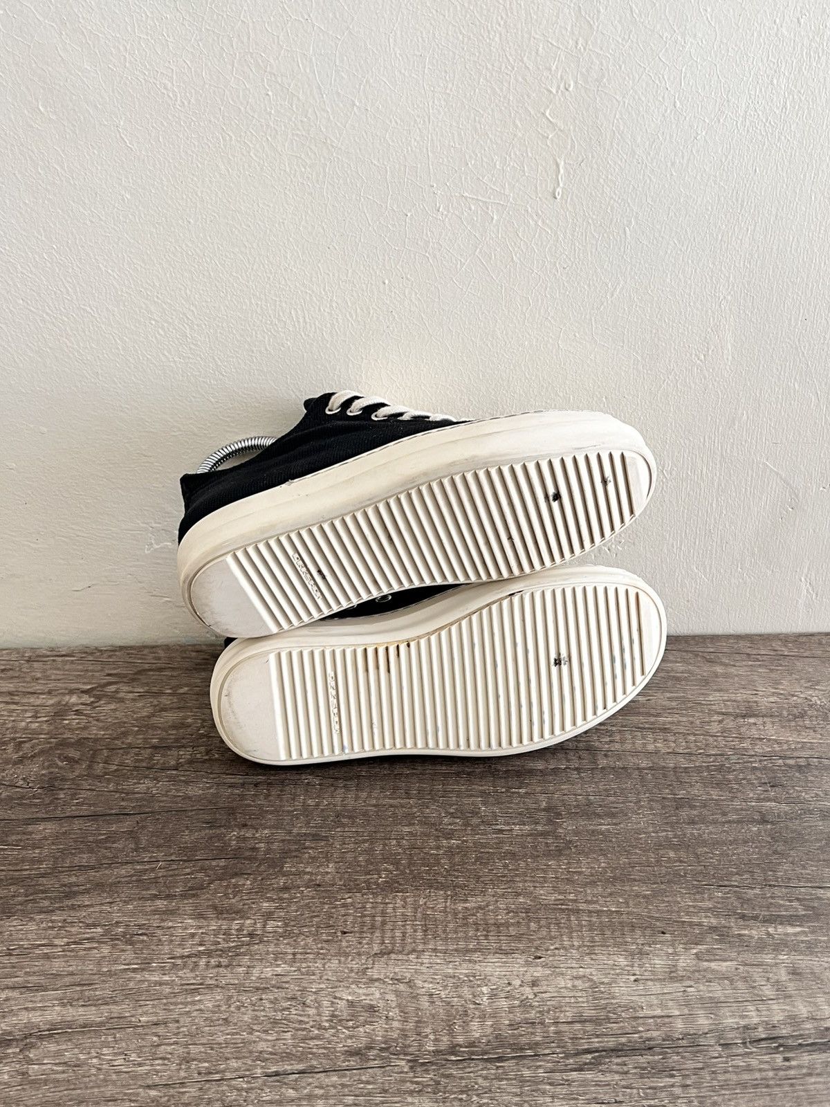 Rick Owens Drkshdw Rick Owens DRKSHDW Canvas Black Ramones Size US 6 / IT 36 - 12 Thumbnail