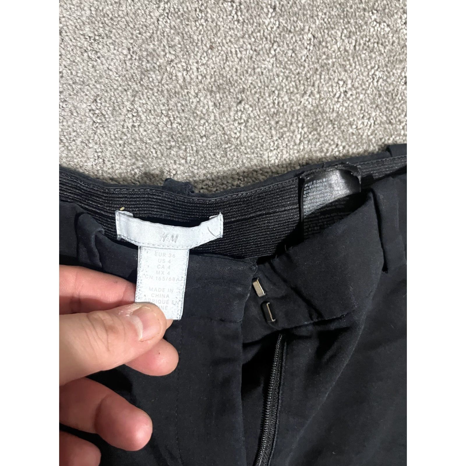 H&M H&M Pants Chino Women Regular Size 4 Black Skinny Pocket Design Button Zipper Mid Rise 29in Linen Blend Cotton Blended Fabric Size 27" / US 4 / IT 40 - 5 Thumbnail