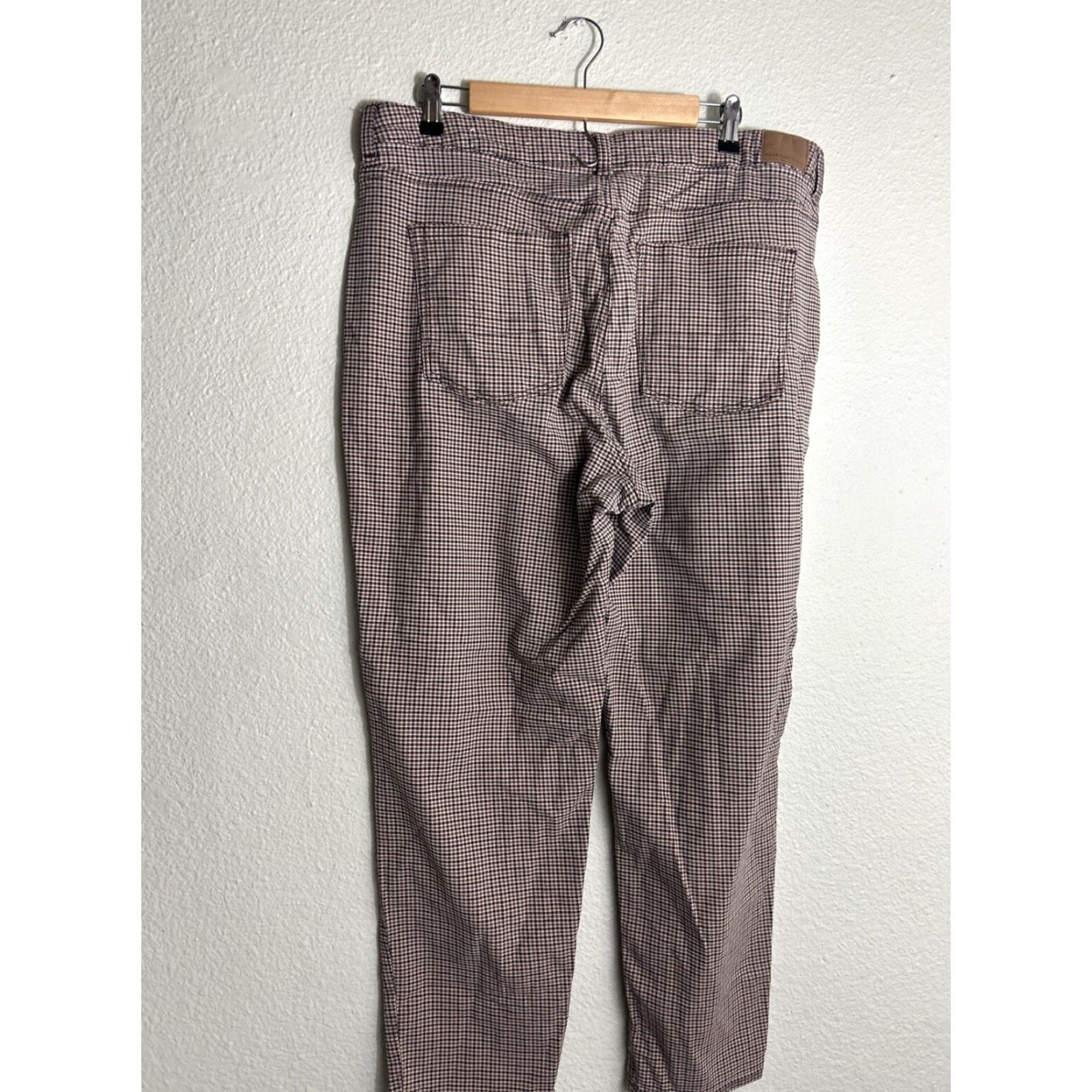 American Eagle Outfitters American Eagle Flex Pants Womens 18 Long Brown Houndstooth 38x29 Flaw Size 40" / US 18 - 7 Thumbnail