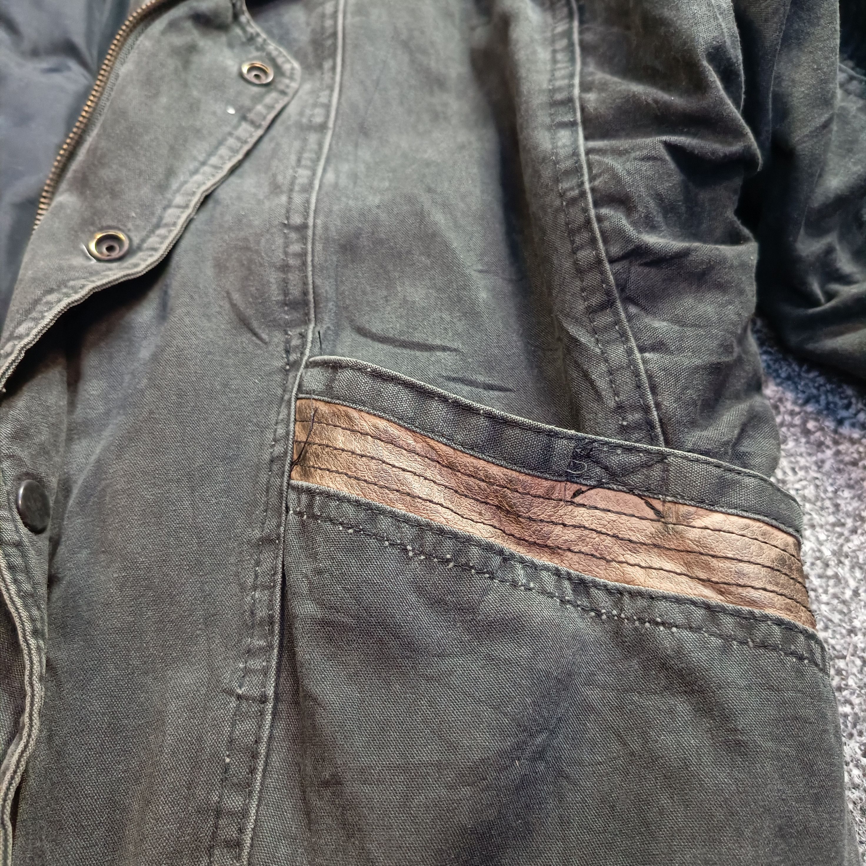 Vintage Destroyed Dirty Wash RAF Heavy Bomber Flight Jacket Rare Size US L / EU 52-54 / 3 - 5 Thumbnail