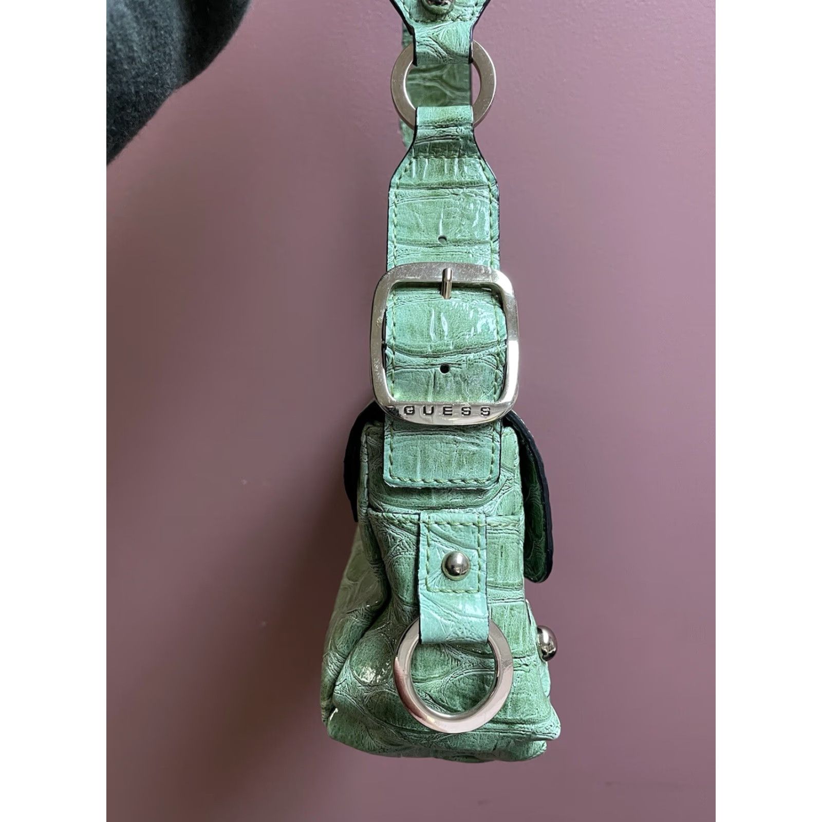Guess VINTAGE Guess Green Faux Snake Skin Purse Crossbody Bag Shoulder, Medium, Women's, Green, Crossbody, Leather Strap, Silver Hardware Size ONE SIZE - 5 Thumbnail