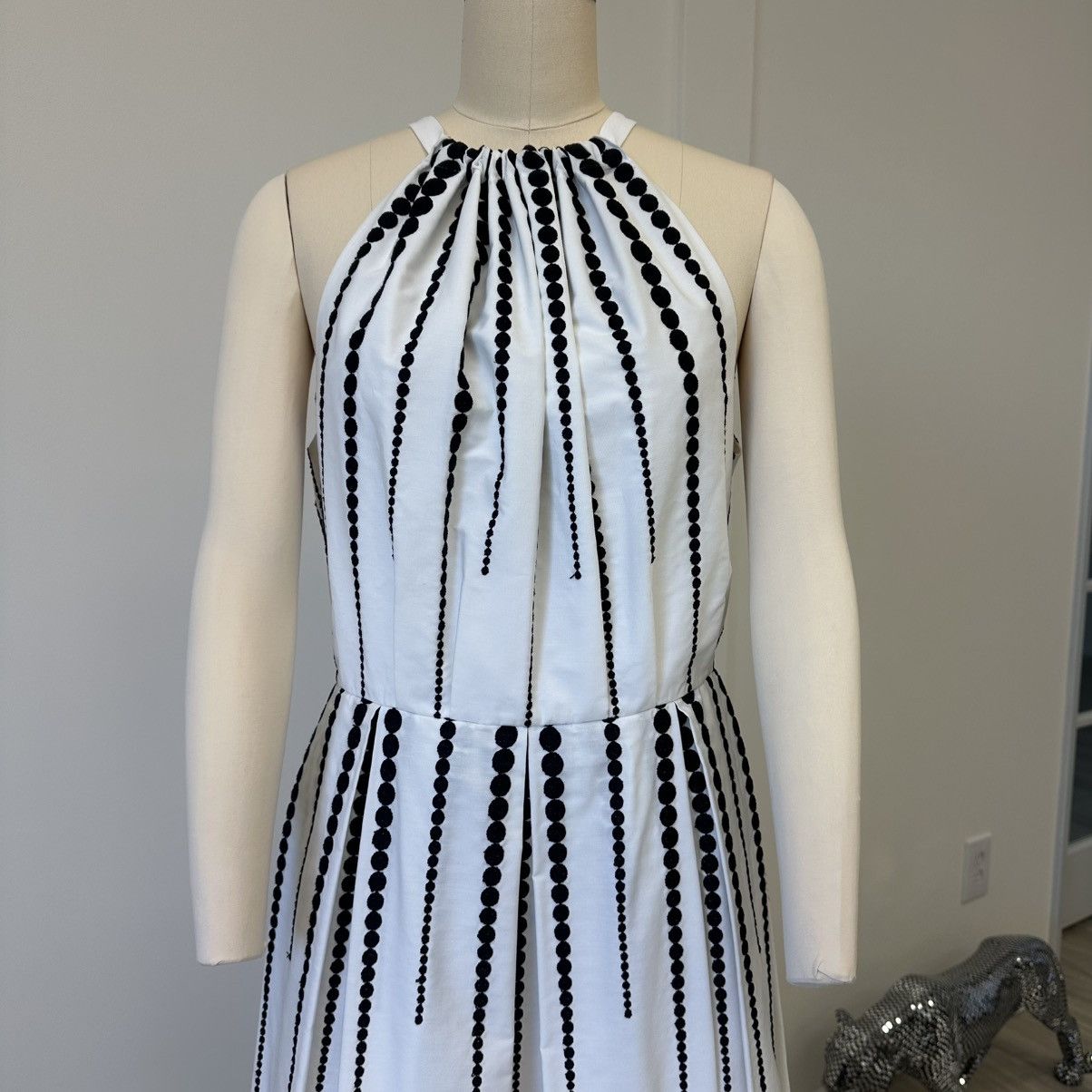 Elie Saab Elie Saab Moon Embroidered Poplin Dress In White And Black Size M / US 6-8 / IT 42-44 - 6 Thumbnail