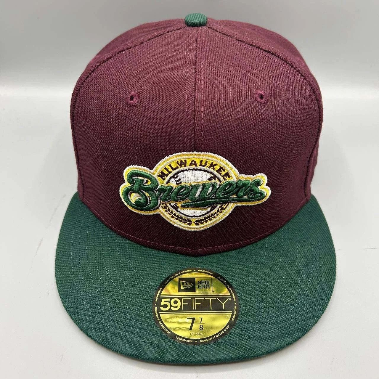 New Era Milwaukee Brewers Hat Men 7 7/8 Red Green MLB Fitted Cap New Size ONE SIZE - 1 Thumbnail