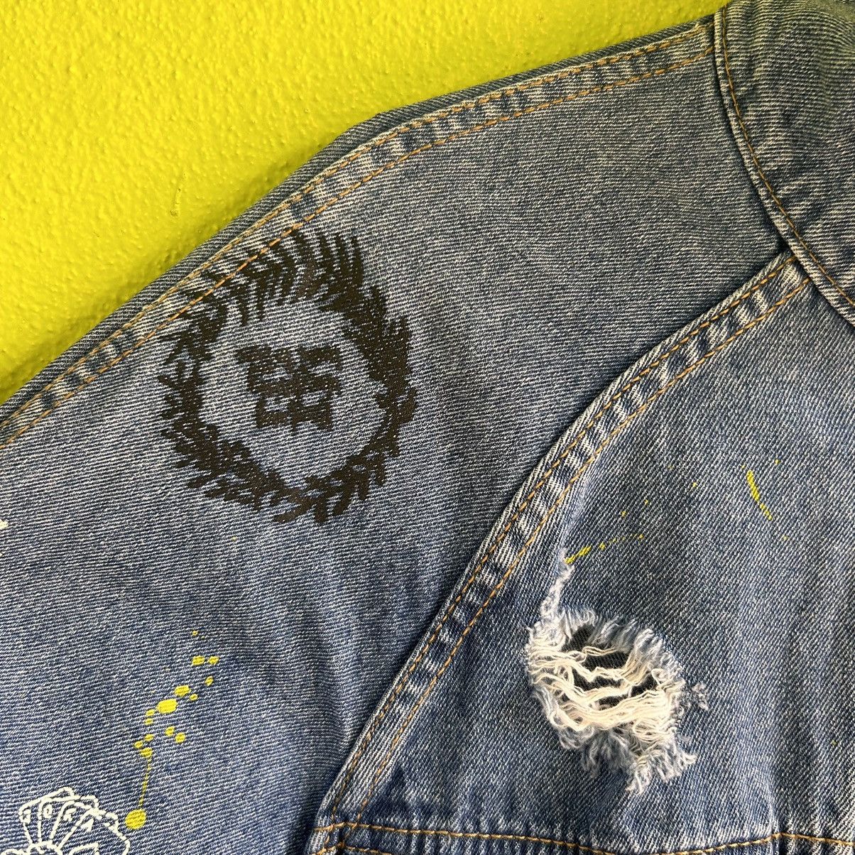 Vintage Vintage Japanese Brand Full Print Denim Jacket Size L / US 10 / IT 46 - 8 Thumbnail