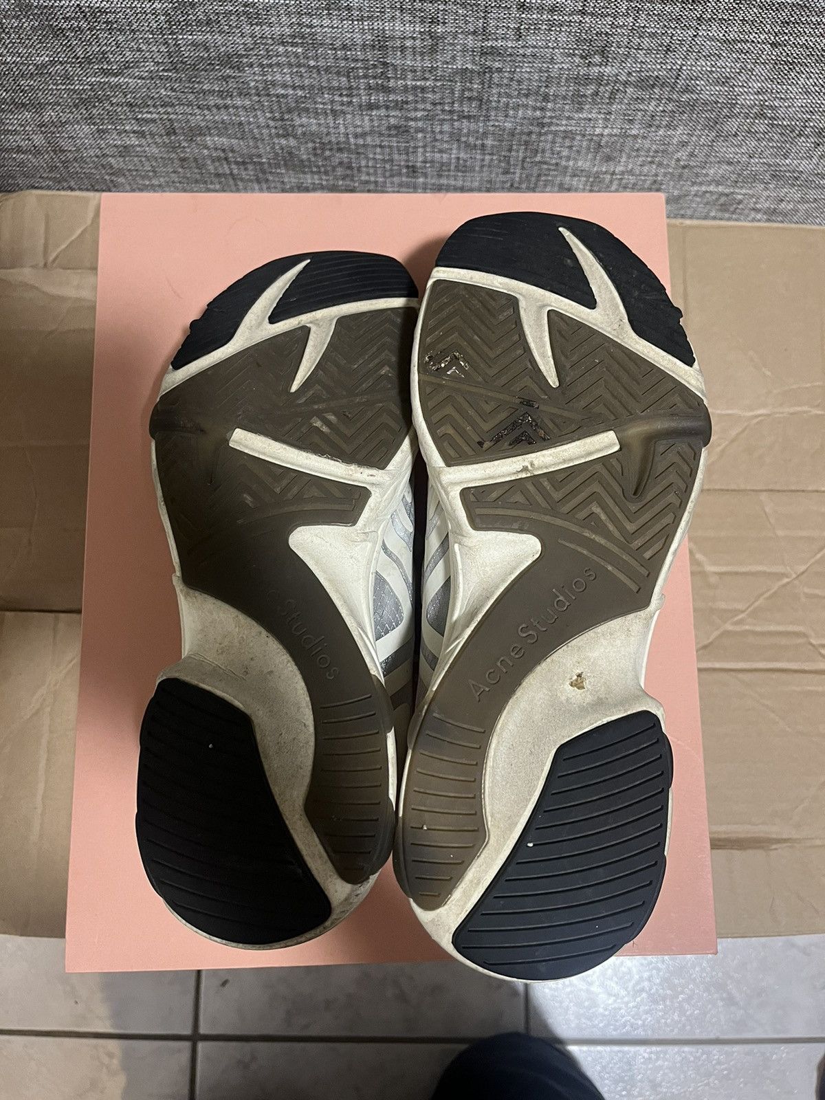 Acne Studios Acne Studios Trail Mesh Runner Sneaker (Size 42) Size US 9.5 / EU 42-43 - 4 Thumbnail