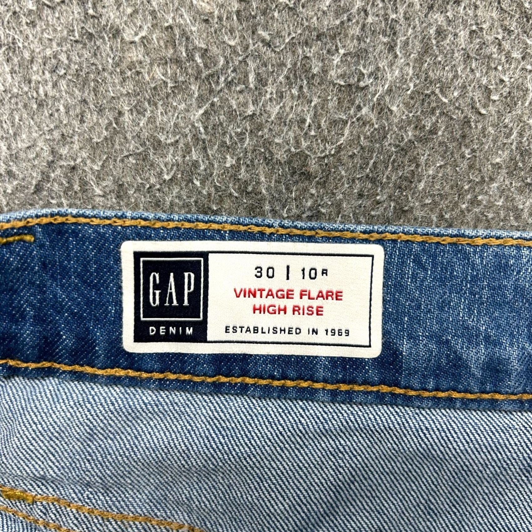 Gap VINTAGE not vintage? Gap Jeans Womens 30 10R Blue Flared High Rise Denim Jeans 5-Pocket 31in Inseam Medium Wash Distressed Stretch Womens" Size 32" / US 10 / IT 46 - 6 Thumbnail