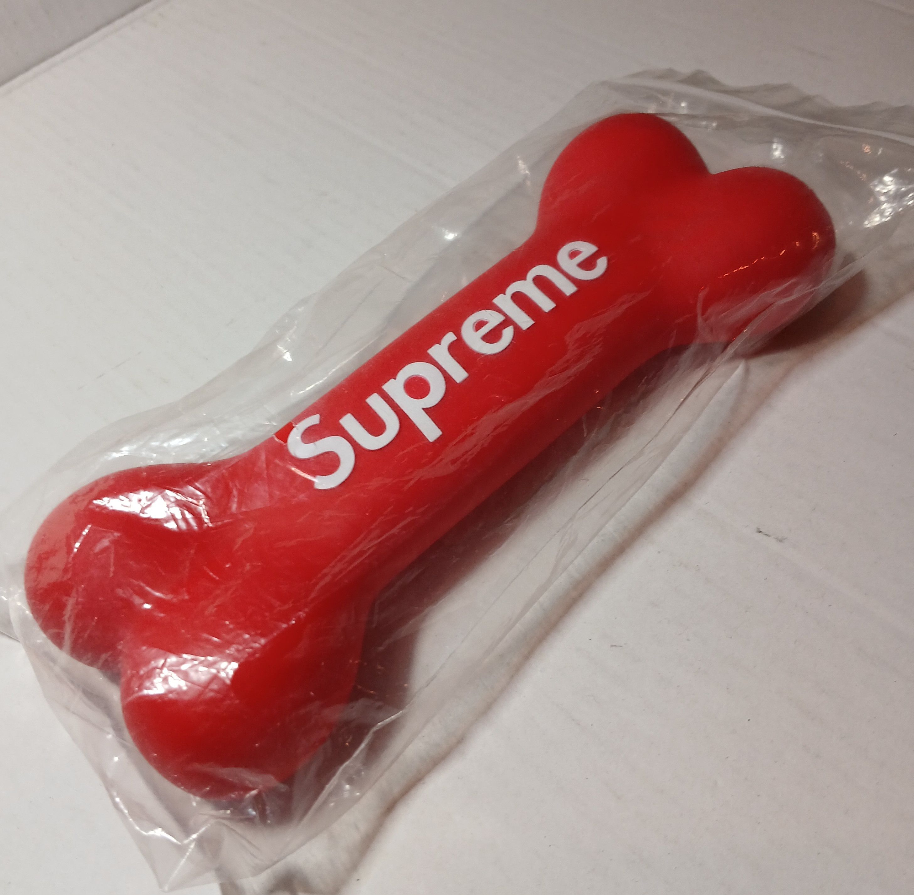 Supreme Dog Bone 骨 ドッグボーン シュプリーム Supreme Dog Bone | Grailed