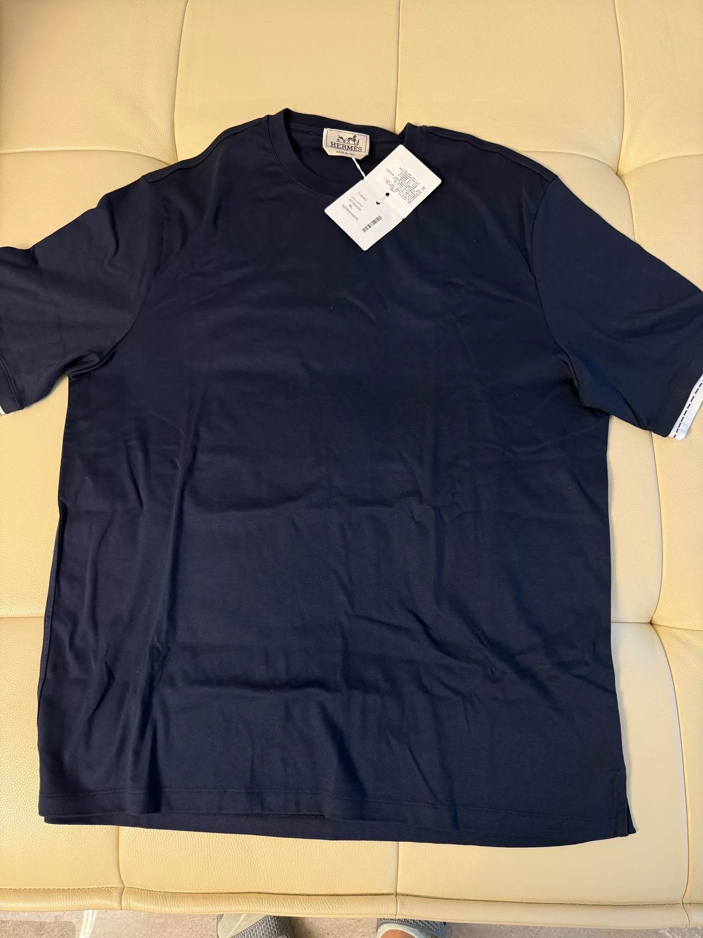 Hermes Hermes Men's Color Block Cuff Short Sleeve T-shirt Size US XL / EU 56 / 4 - 1 Thumbnail