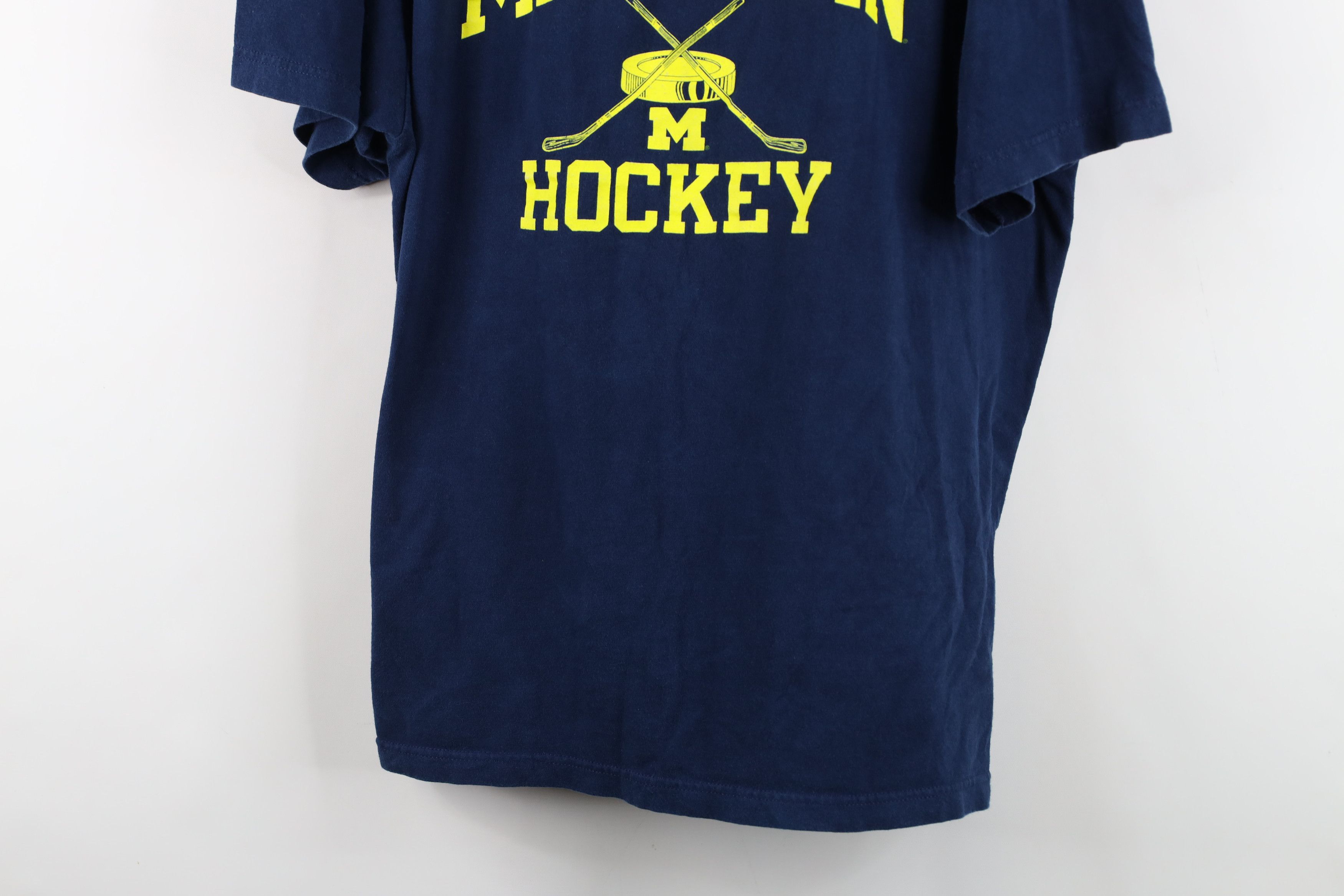 Adidas Vintage Y2K Adidas University of Michigan Hockey T-Shirt Size US XL / EU 56 / 4 - 3 Thumbnail