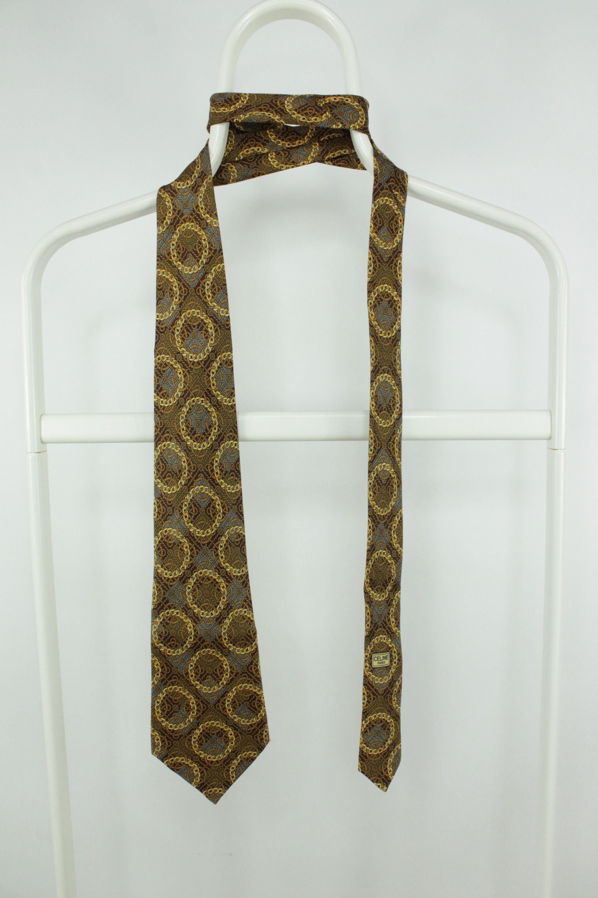 Celine × Designer × Vintage Vintage Celine Paris Gold Chain Silk Tie Size ONE SIZE - 1 Thumbnail