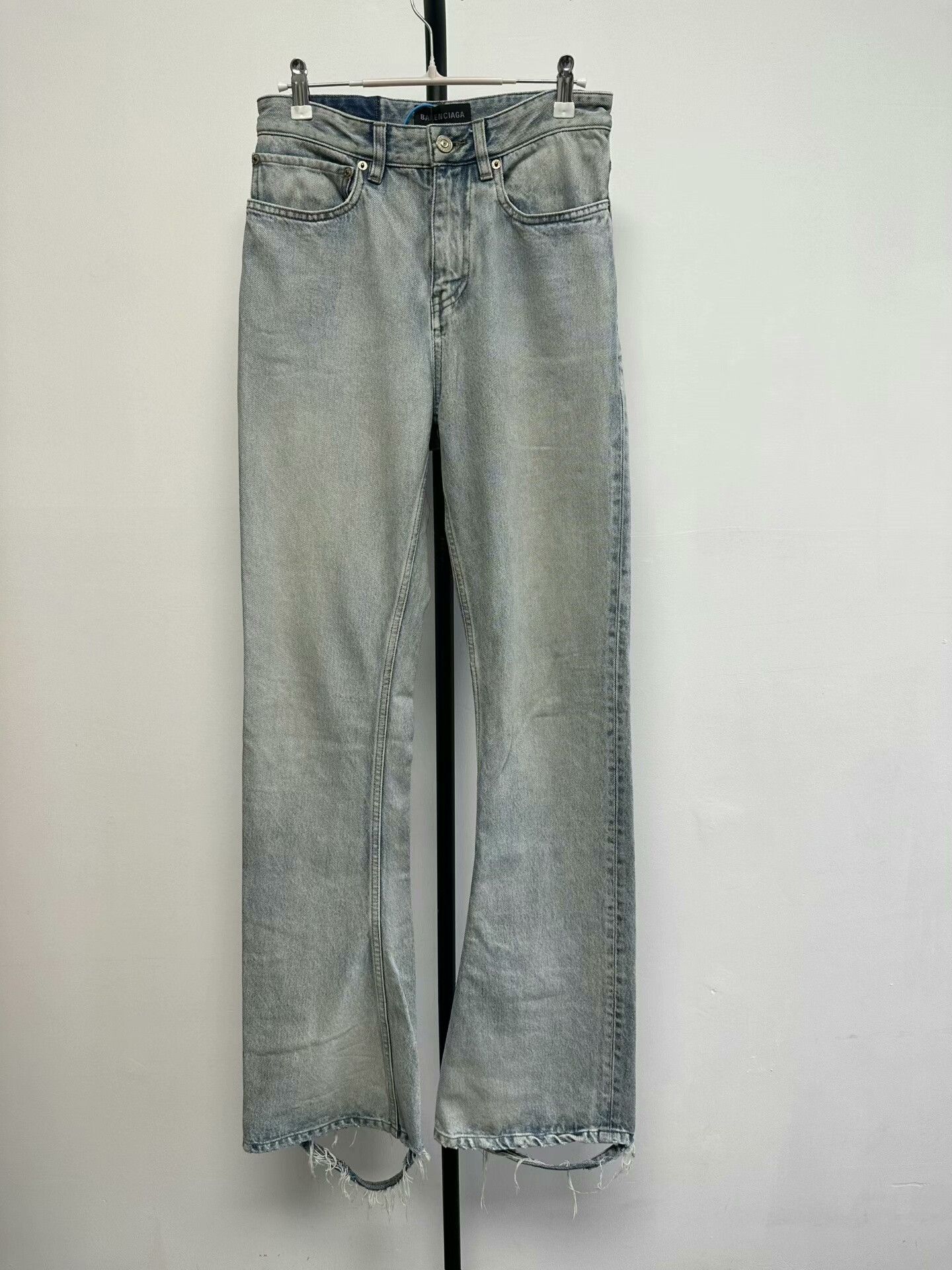 Balenciaga Balenciaga Belt Loop Denim Pants Size 25" / US 0 / IT 36 - 1 Thumbnail