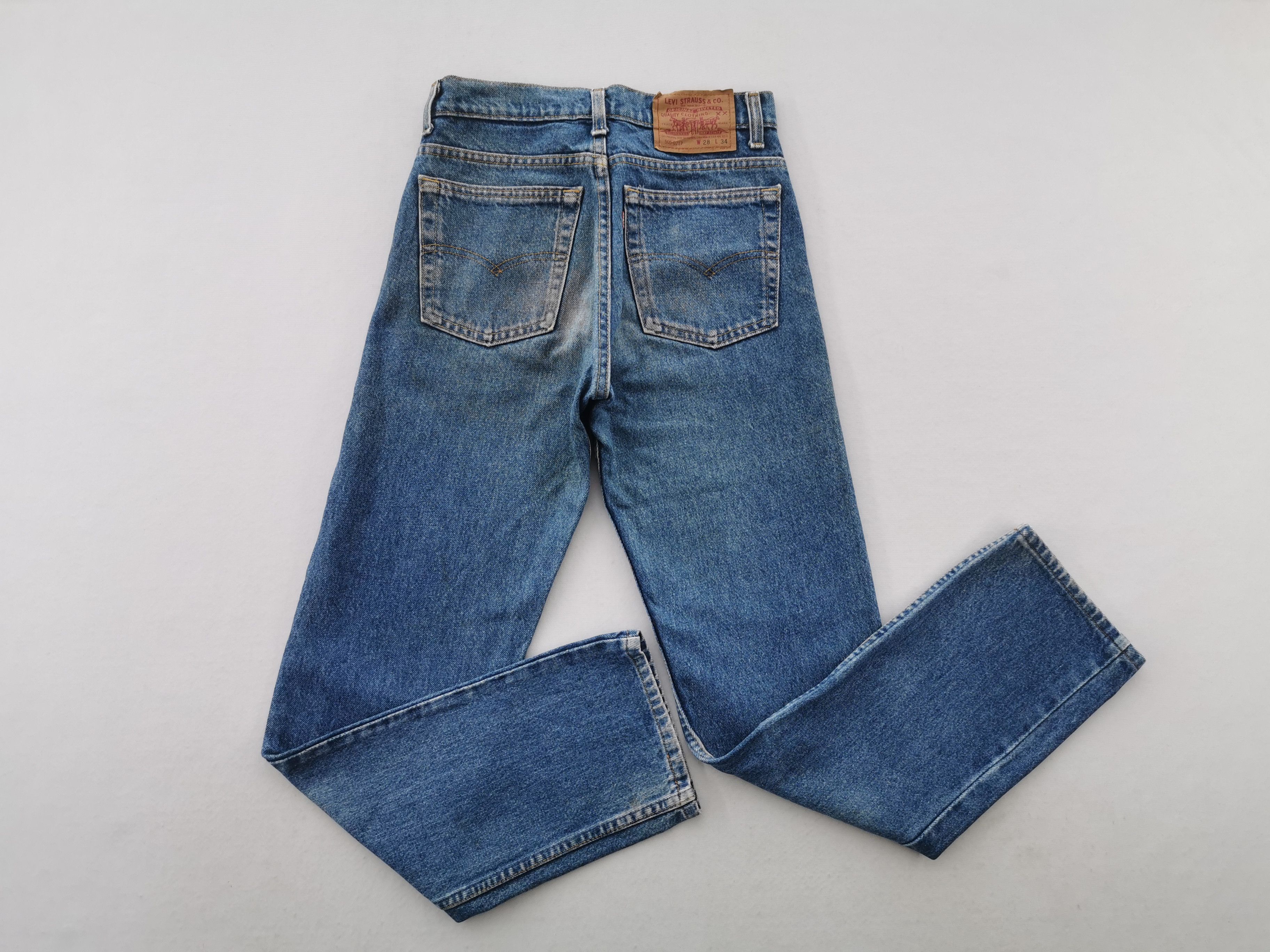 Levi's Distressed Levis Lot 505 Denim Made In USA Size 26/28x34 Size US 26 / EU 42 - 5 Thumbnail